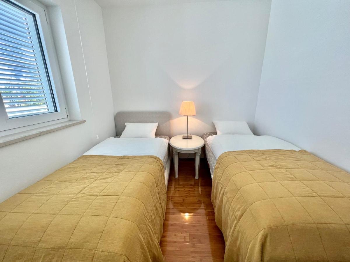 Apartment Golden View Dramalj Extérieur photo